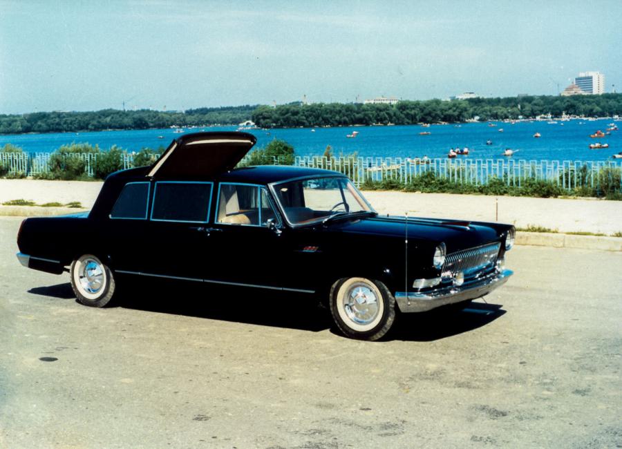  HongQi (CA770TJ) 1983 года  (фото 3 из 3)